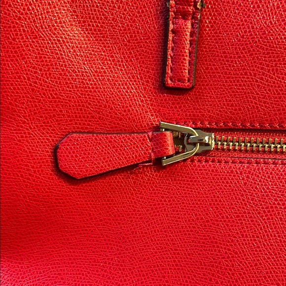 Guess Red Tote Bag with Silver Emblem - Picture 13 of 15